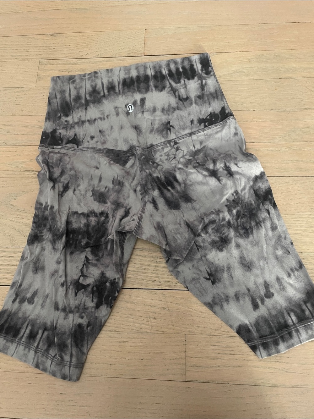 lululemon athletica Black and Gray Tie-Dye Bike Shorts